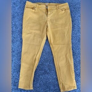 A.n.a | Mustard Yellow Mid-Rise Jeggings Skinny Ankle Jeans | Women's Size 18